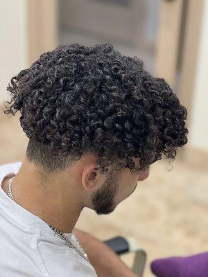 Natural Hairstyle: Finger Coils