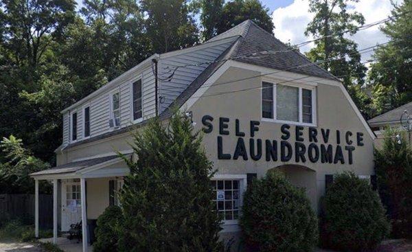 Private Laundromat under new management