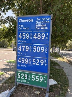 Took a while, but someone figured out that Costco fuel is less expensive.