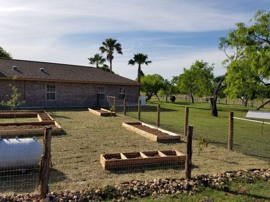 Dusty Truck Landscaping
