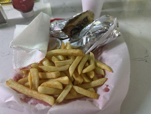 Tripleta Sandwich con Papas Fritas