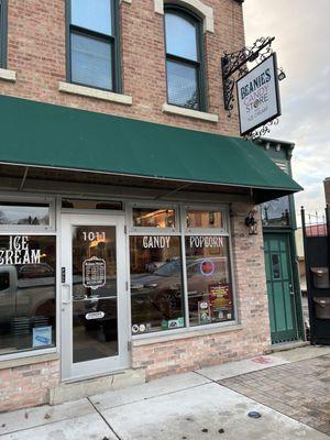 Beanies Candy Store And Ice Cream