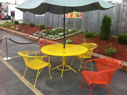 Yes there are tables for the parents too!