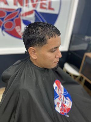 A Nivel Rd Barbershop
