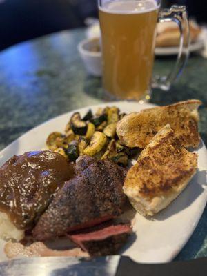 Bully's Sports Bar & Grill