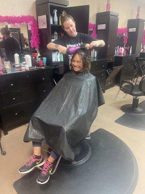 Rockin' Blondes Salon