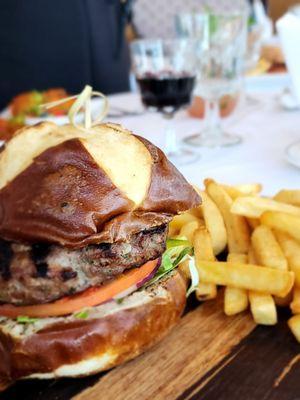 Multiple burger options including traditional, lamb burger, short rib. Yummy sliders!