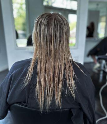 Your Fav Hair Stylist Alora