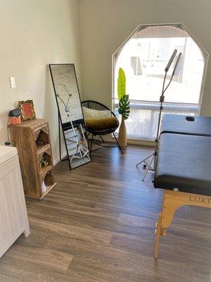 Curl Corner Studio Suites Studio 5