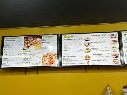 Pineberry Juice Bar