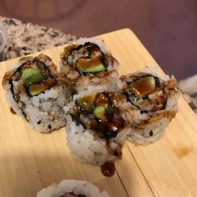 Eel and avocado roll