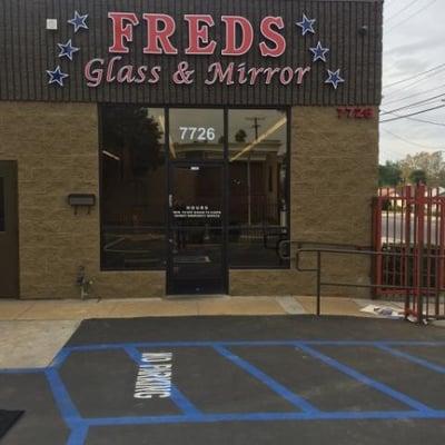 Fred's Glass & Mirror