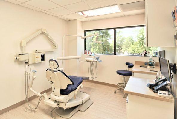Arwa Zeineh, DDS