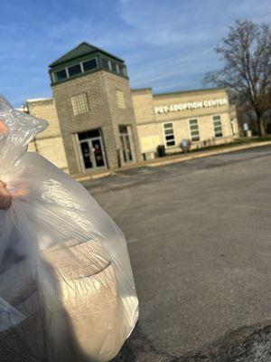 Dropping off donations to shelter