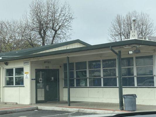 Gray Ave Middle School