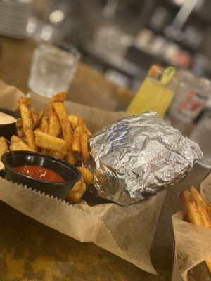 Smashburger classic season fries, ketchup, and spicy Sriracha ranch