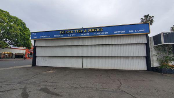 Island Tire & Service