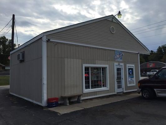 Pam's One Stop Bottle Shop