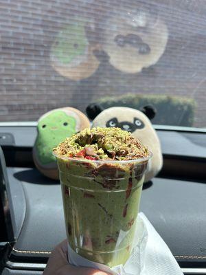 4/2/25 Dubai chocolate with strawberries!!