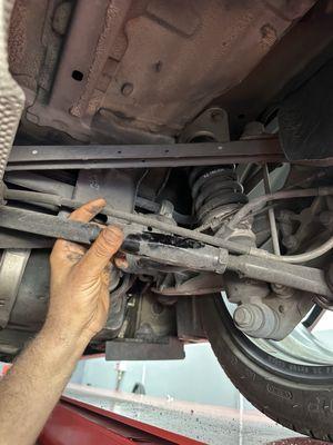 Universal Brakes & Alignment