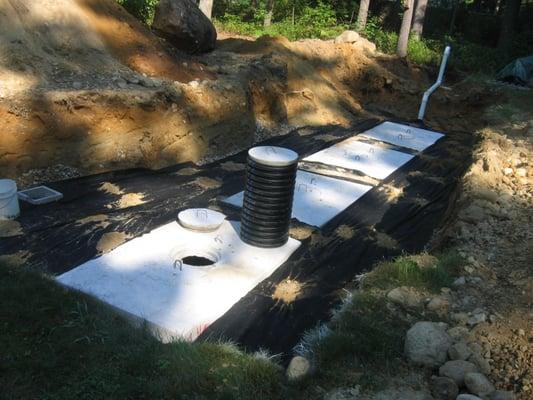 All 4 chmbers installed and stone is properly wraped with filter fabric