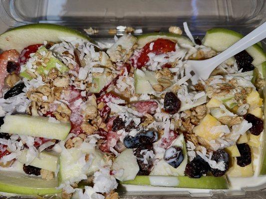 Bionico made with wholesome fruit and love !