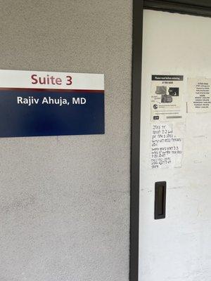 Ahuja Rajiv, MD