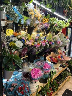 Fresh flower bouquet's and arrangements