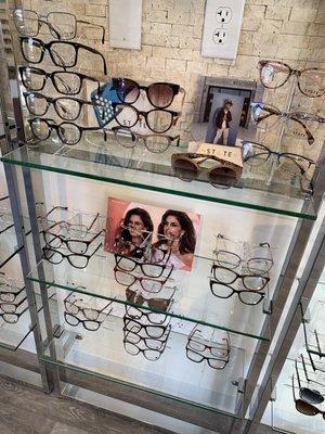 iFocus Vision Center