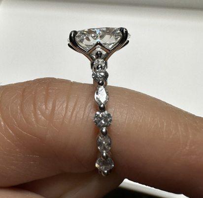 DA BOX by White Box Jewelers