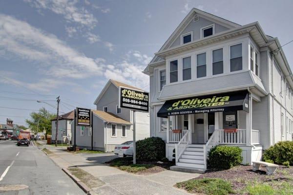 d'Oliveira & Associates