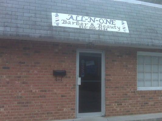 All N One Barber & Beauty