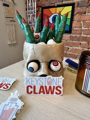 Keystone Claws