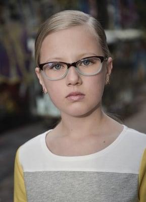 Ava wearing Europa frame.