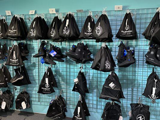 Aqualung and Scubapro boots