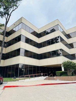 Invictus Brokerage Group