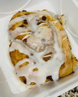 This cinnamon roll is YUGE Delicious