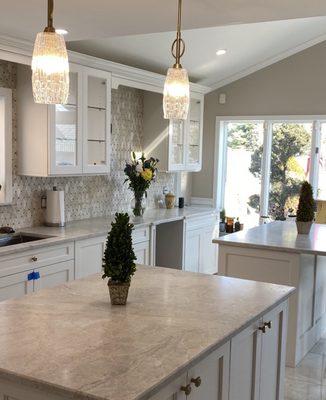 Kitchen islands