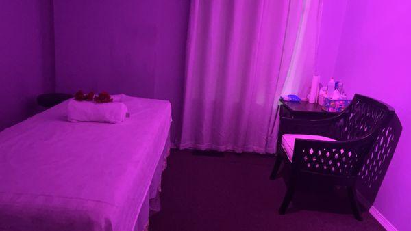 Aroma Valley Massage