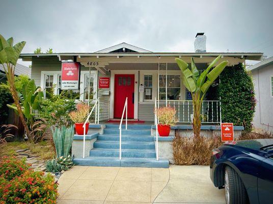 Their cozy office in eagle rock!