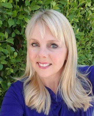 Mellissa Fisher Mobile Notary. Professional
Mobile Notary servies in Palm Springs area for your Notary needs. I'm happy to be of service!