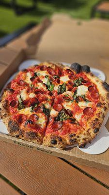 Pepperoni
Classic "Dude Style": Red Pizza Sauce, Mozzarella, Roni Cups, Fresh Garlic & Basil, Extra Pepperoni, Topped w Calabrian Chili Oil