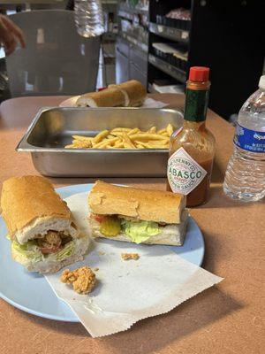 shrimp po boy