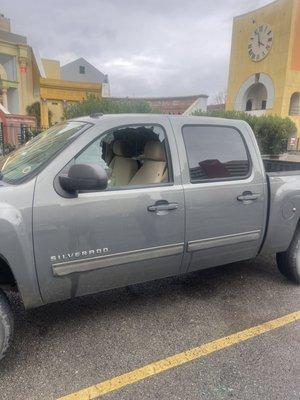 Premium Parking - P151