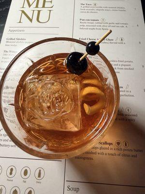 Old-fashioned ice is stamped Acapella