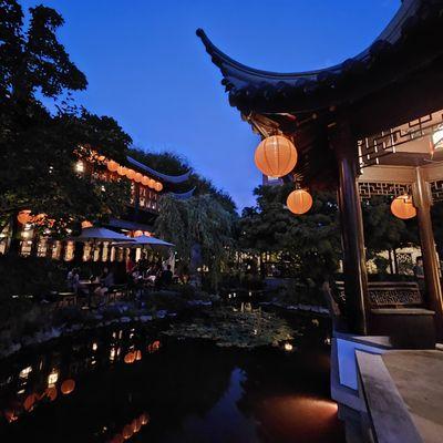 9/1/2024 - Mid-Autumn Festival/Mooncake Festival - For the illuminated lion dance everything was lit throughout the garden.