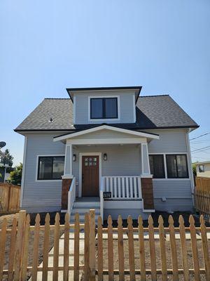 EXTERIOR HOUSE PAINTING JOB DONE