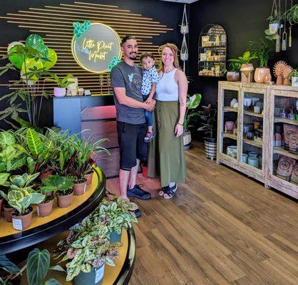 Family owned plant shop now open in the West Valley!