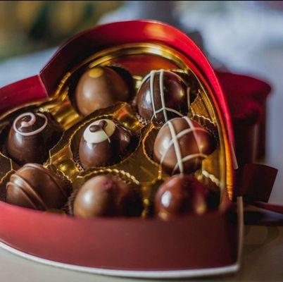 Maple Moon Home & Gift