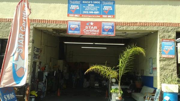 MACIAS SMOG CHECK "STAR CERTIFIED" UN SERVICIO AMABLE Y HONESTO.